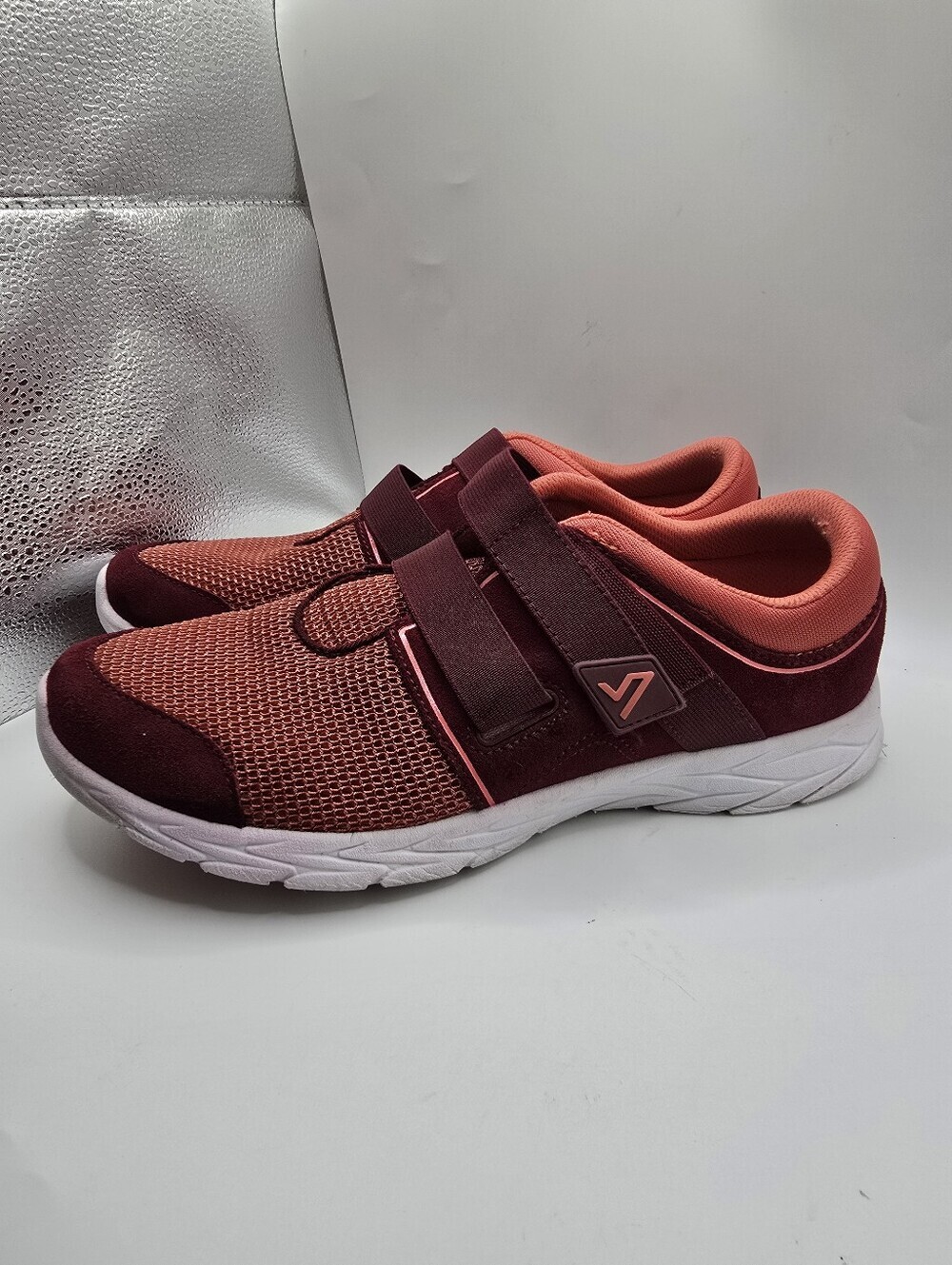 Vionic Hook & Loop Orthotic Burgandy Coral Walking Shoes. Ladies 9.5 - Picture 11 of 16